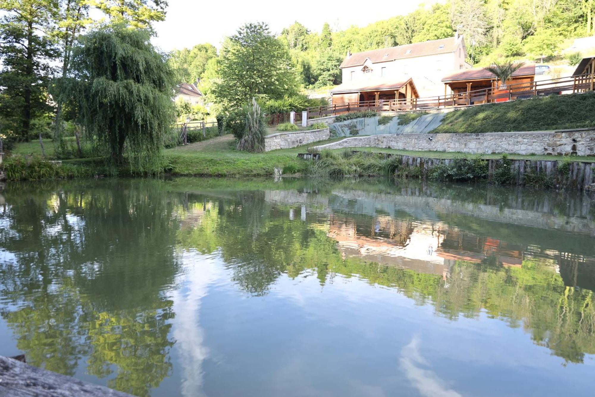 Les Chalets Du Marais Saint-Pierre-Aigle Luaran gambar